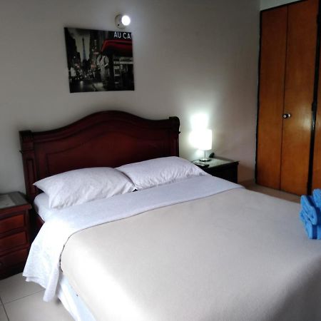 Hostal Norma101 Bogotá Exteriör bild